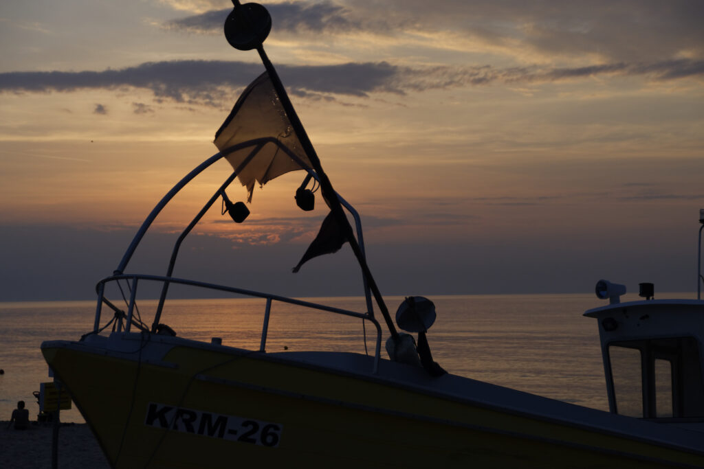 KM
